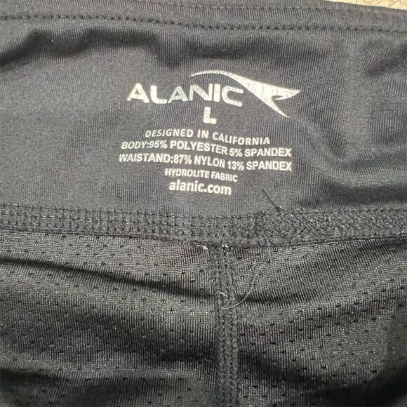 Alanic Women's Honolulu Marathon Running Shorts Size L Athletic Activewear - Picture 3 of 3